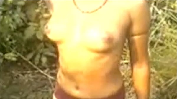 देसी बीएफ वीडियो जंगल में भाभी की झांटदार बुर चुदाई