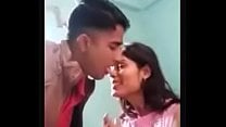 हिंदी गाने सुनते हुए गर्लफ्रेंड की चुदाई की